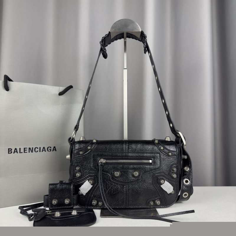 Ba*len*cia*ga top handle bags